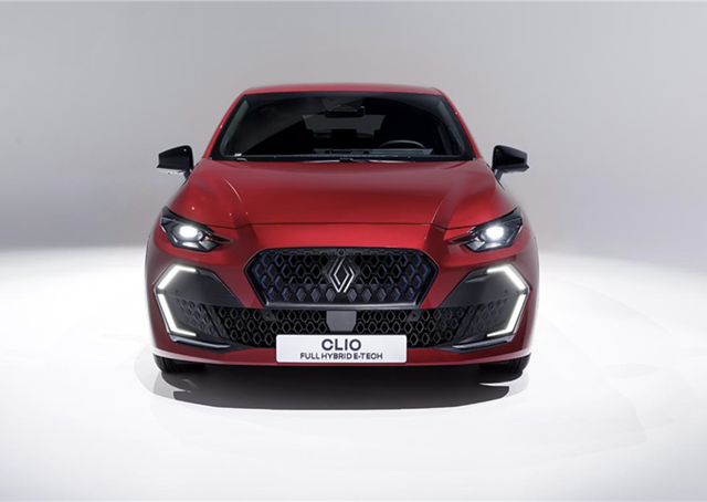 Nouvelle renault clio : élégante, mais sans prise en vue